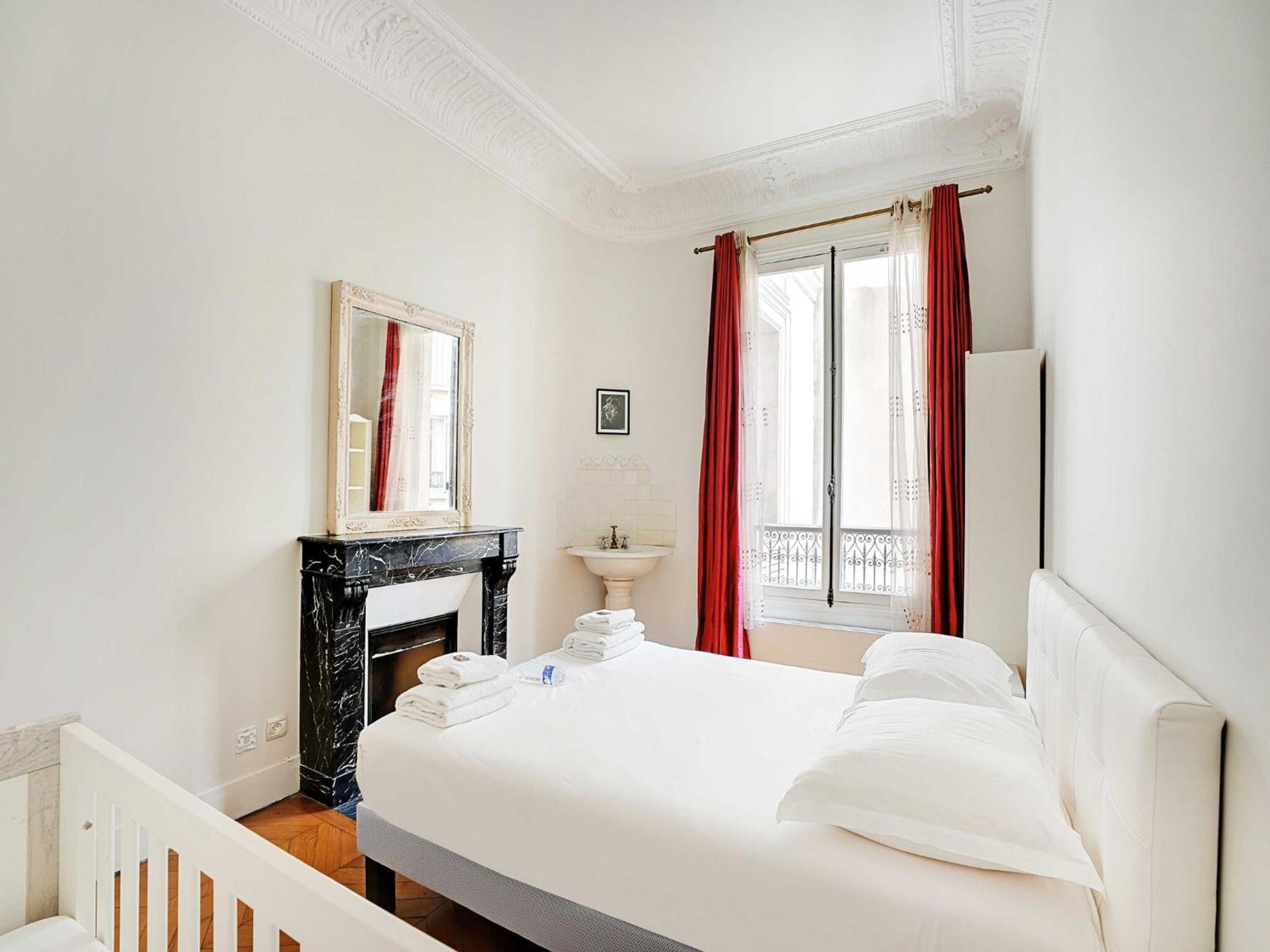 Appartement Splendid Spacious Apartment- Mobility Lease Parijs