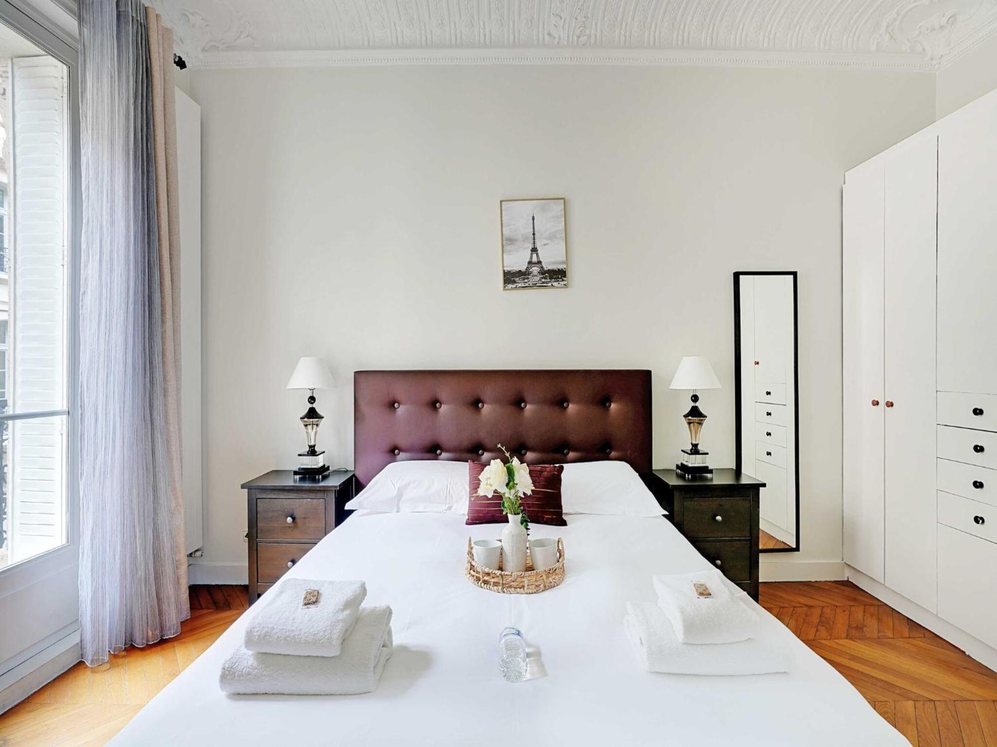 Splendid Spacious Apartment- Mobility Lease Appartement