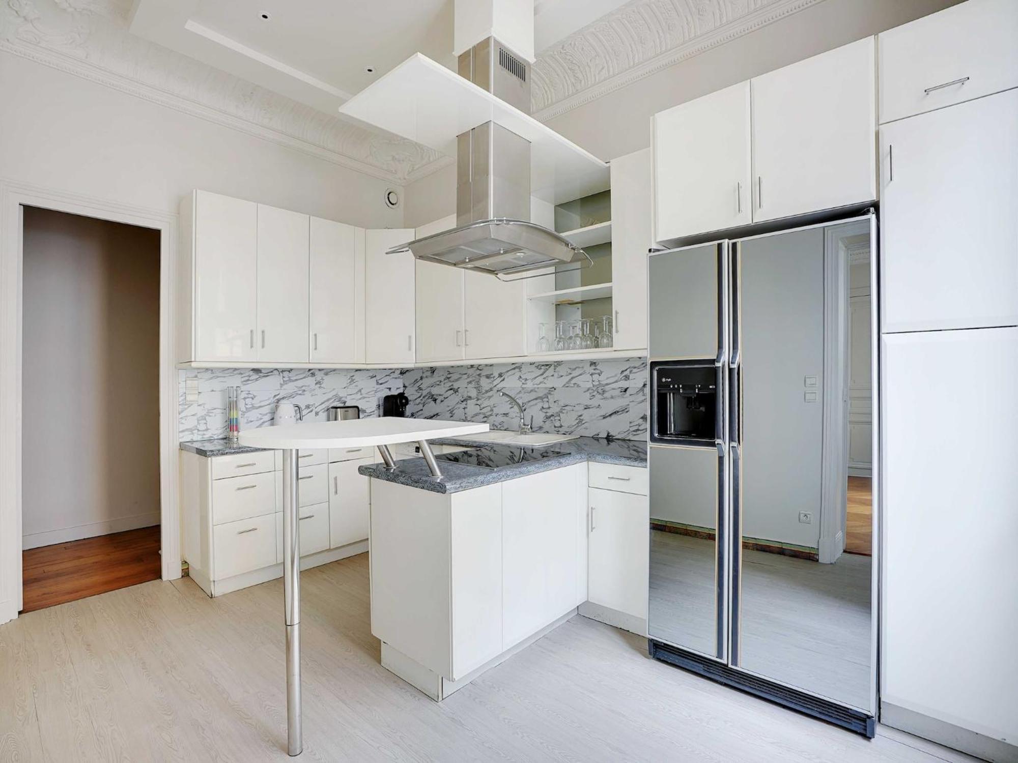 Splendid Spacious Apartment- Mobility Lease Appartement Parijs