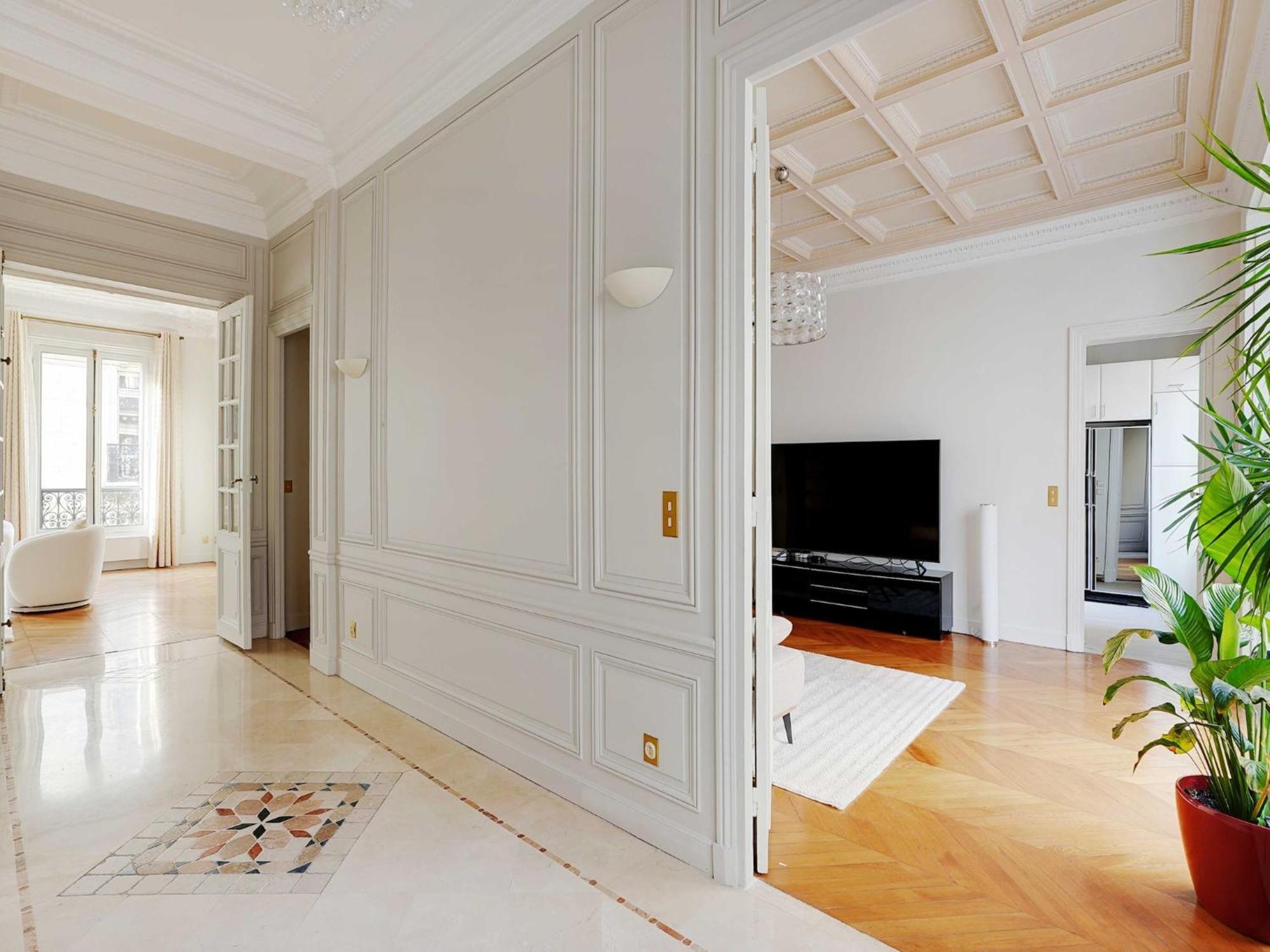 Splendid Spacious Apartment- Mobility Lease Parijs